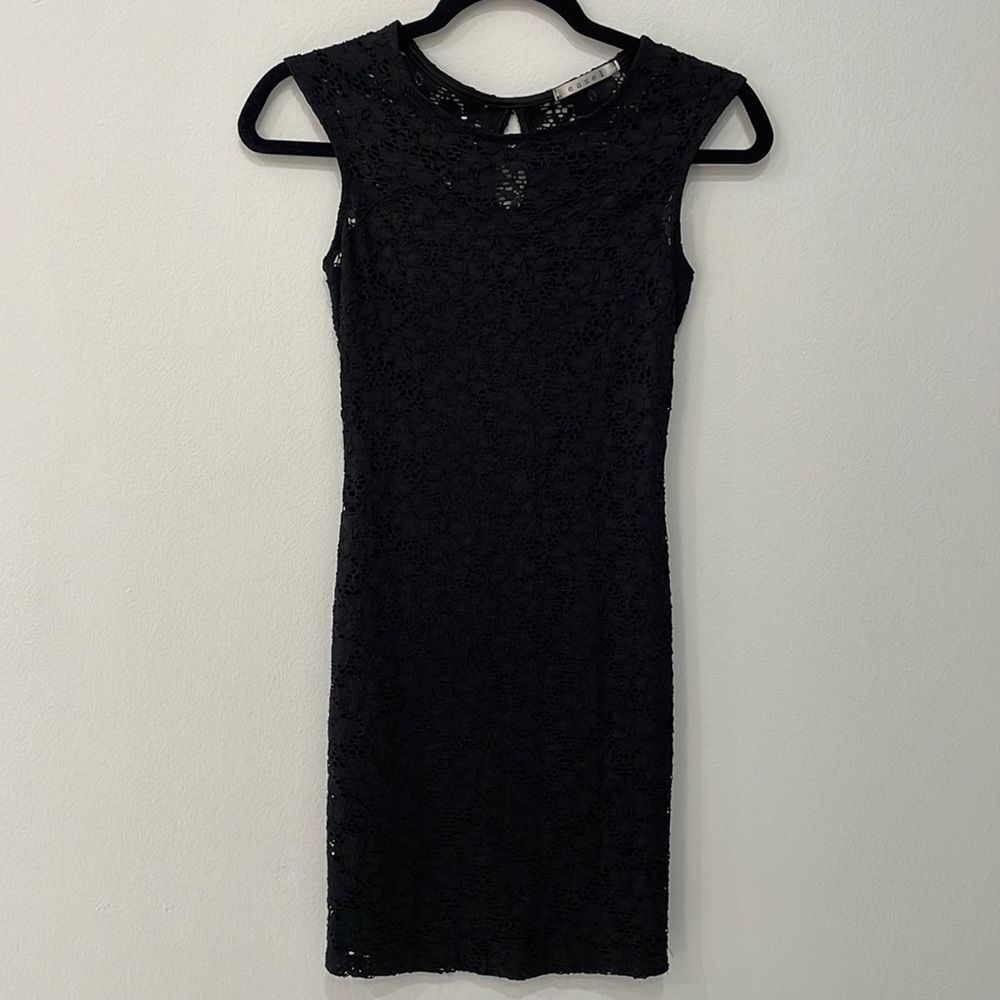 Easel Women's Sleeveless Black Lace Dress Size M
